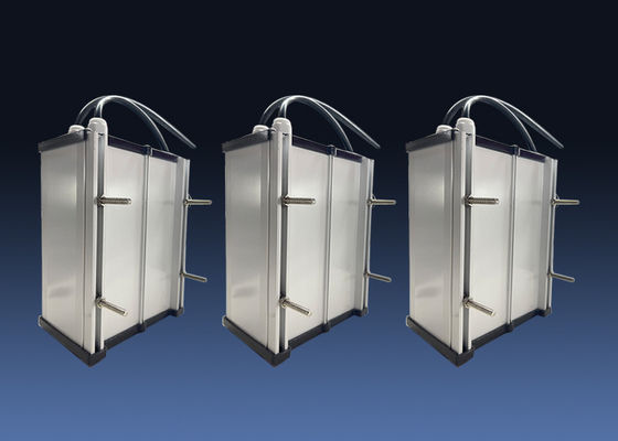 Cylindrical Outdoor Solar Street Light Lithium Battery Pack 3.2V80AH Custom